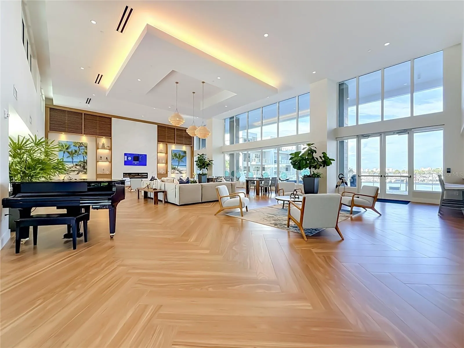 Marina Bay 880 Pool side Clubhouse