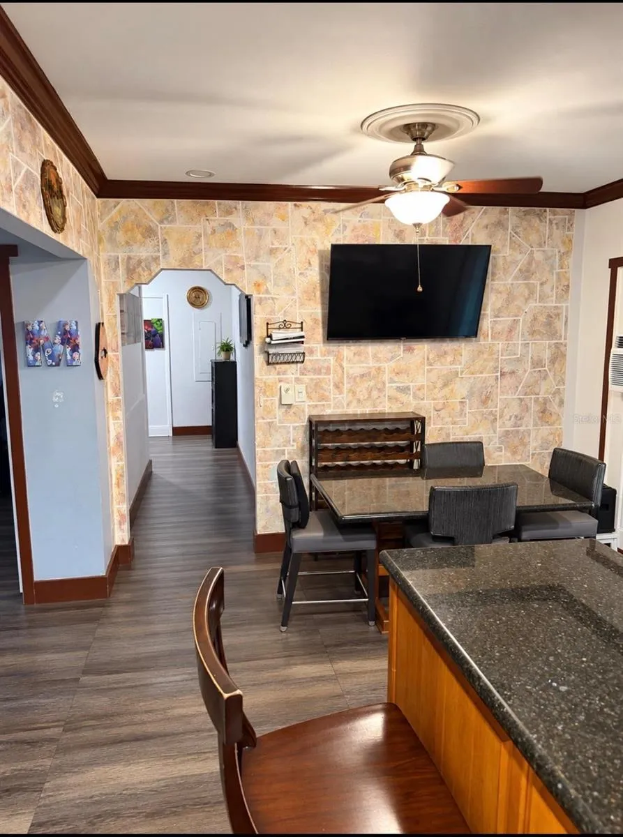 Kitchen, view 2