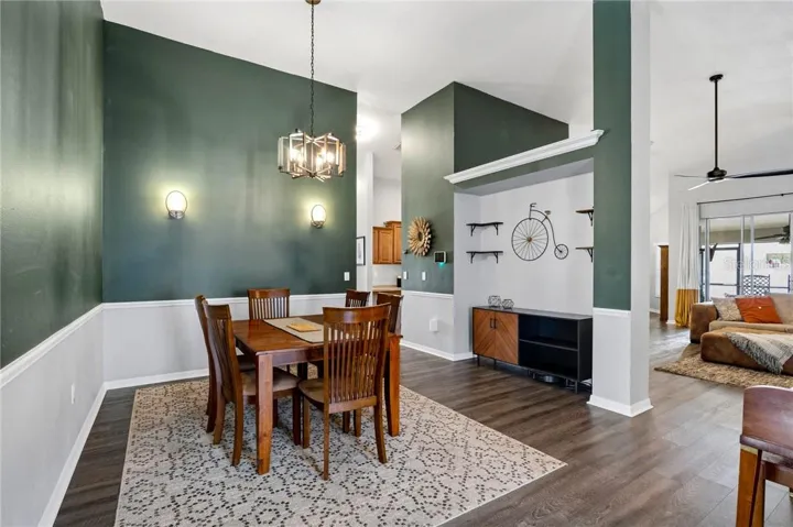 Formal Dining