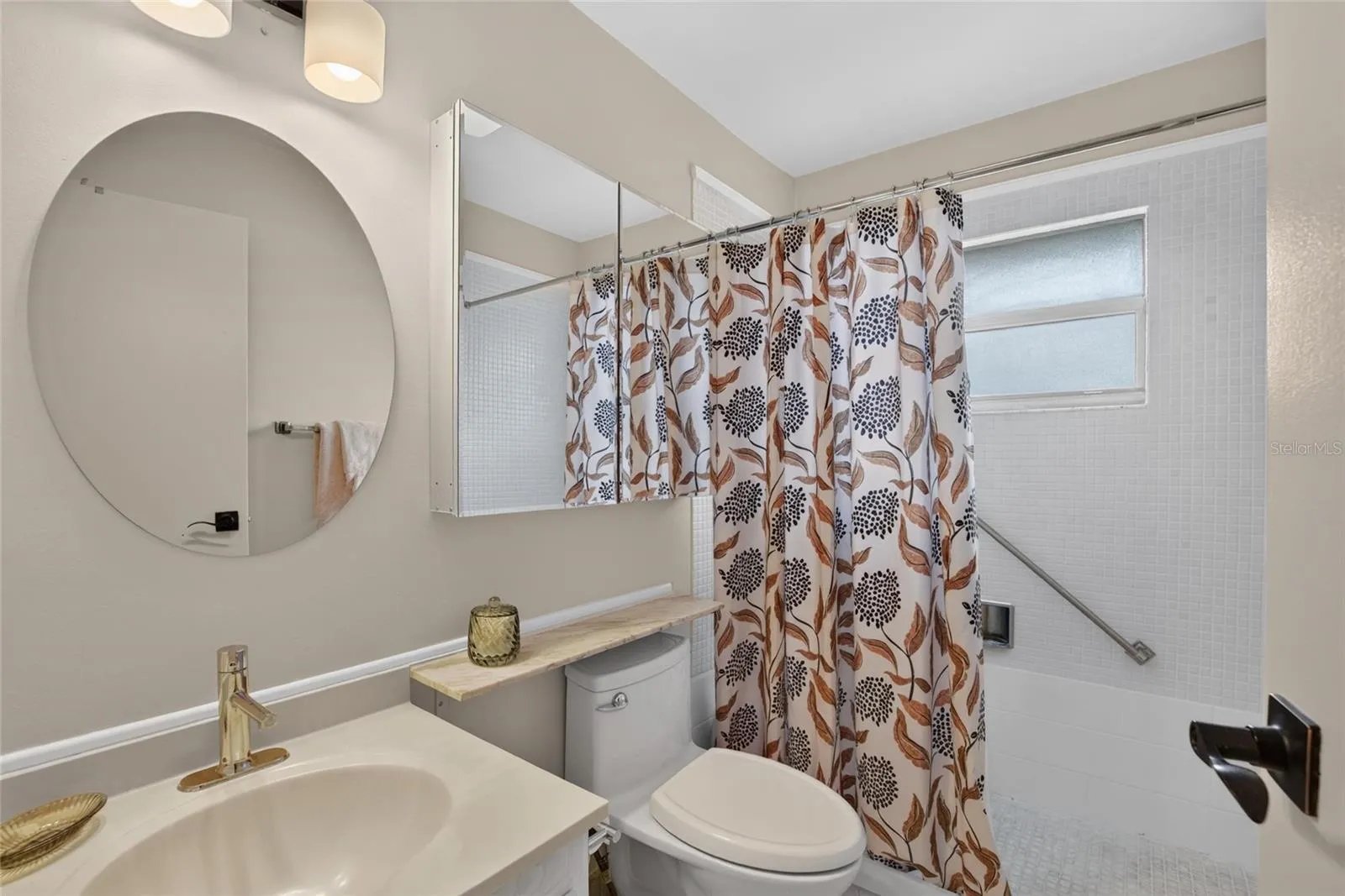 Guest bath