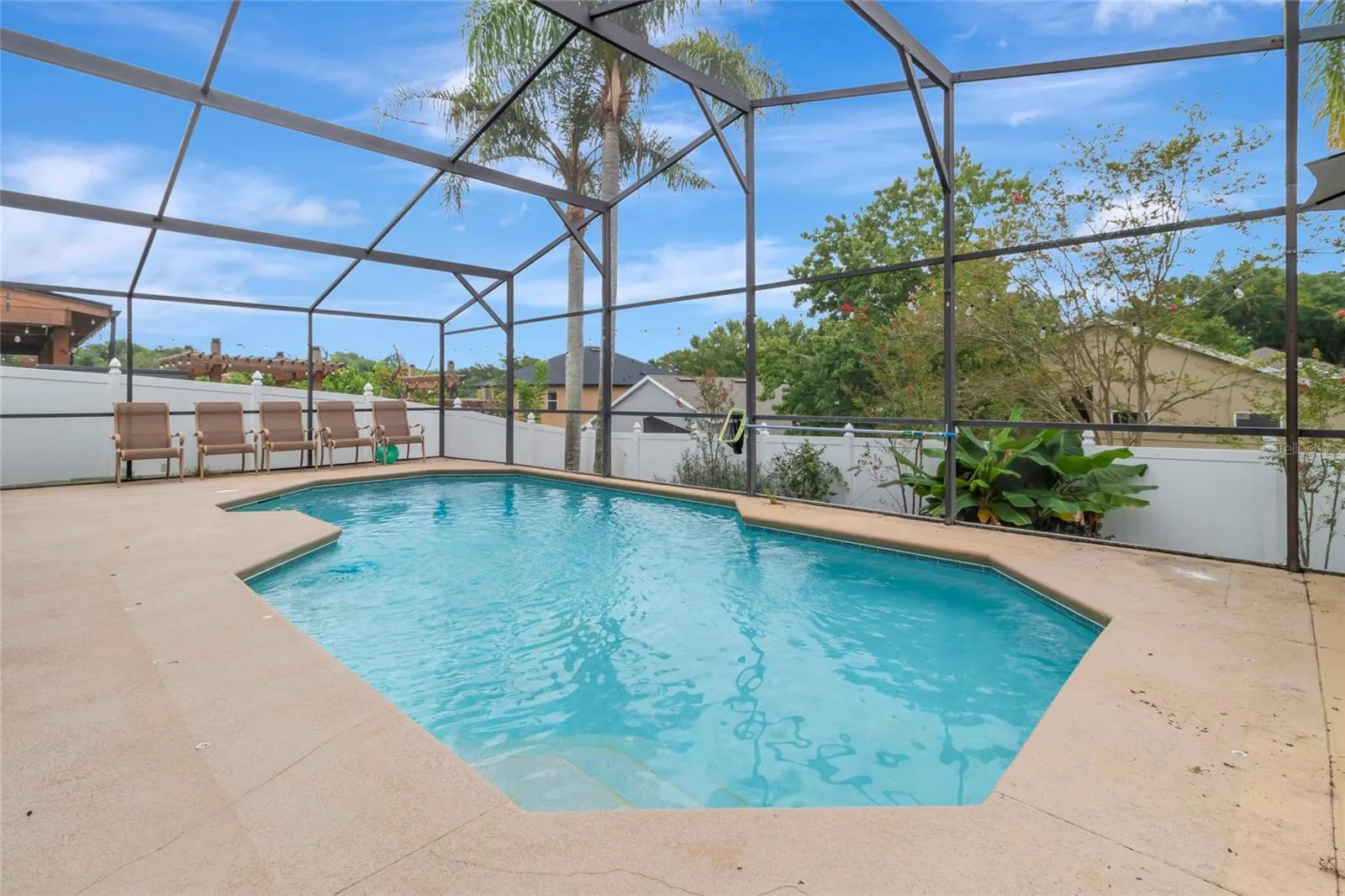 Screened Lanai/ Pool