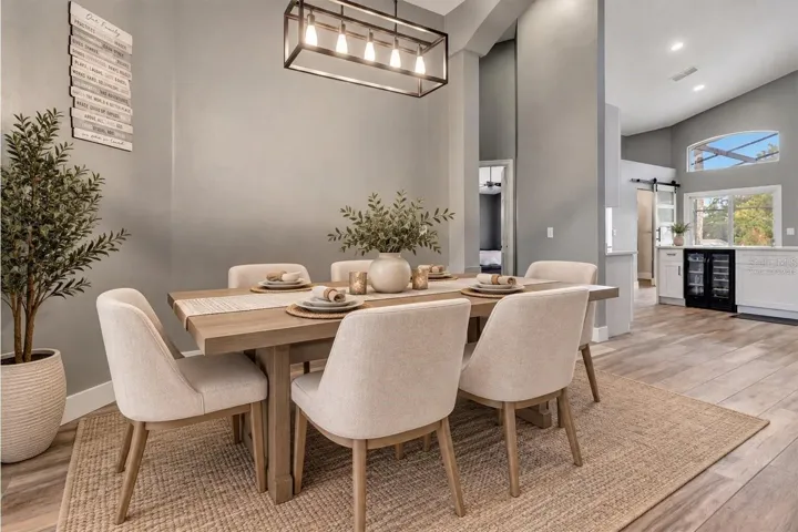 Dining Room Virtually Staged