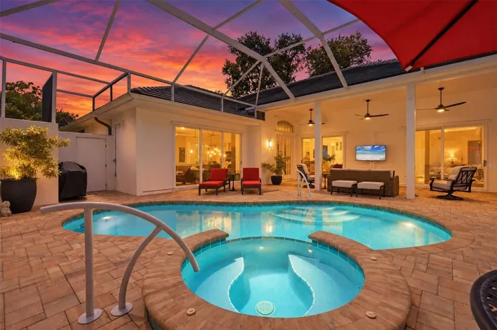 Evenings are better in your courtyard under a Sarasota sunset!