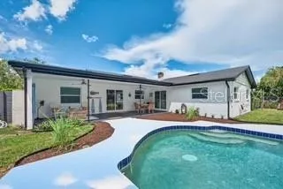 Porch / Pool Area