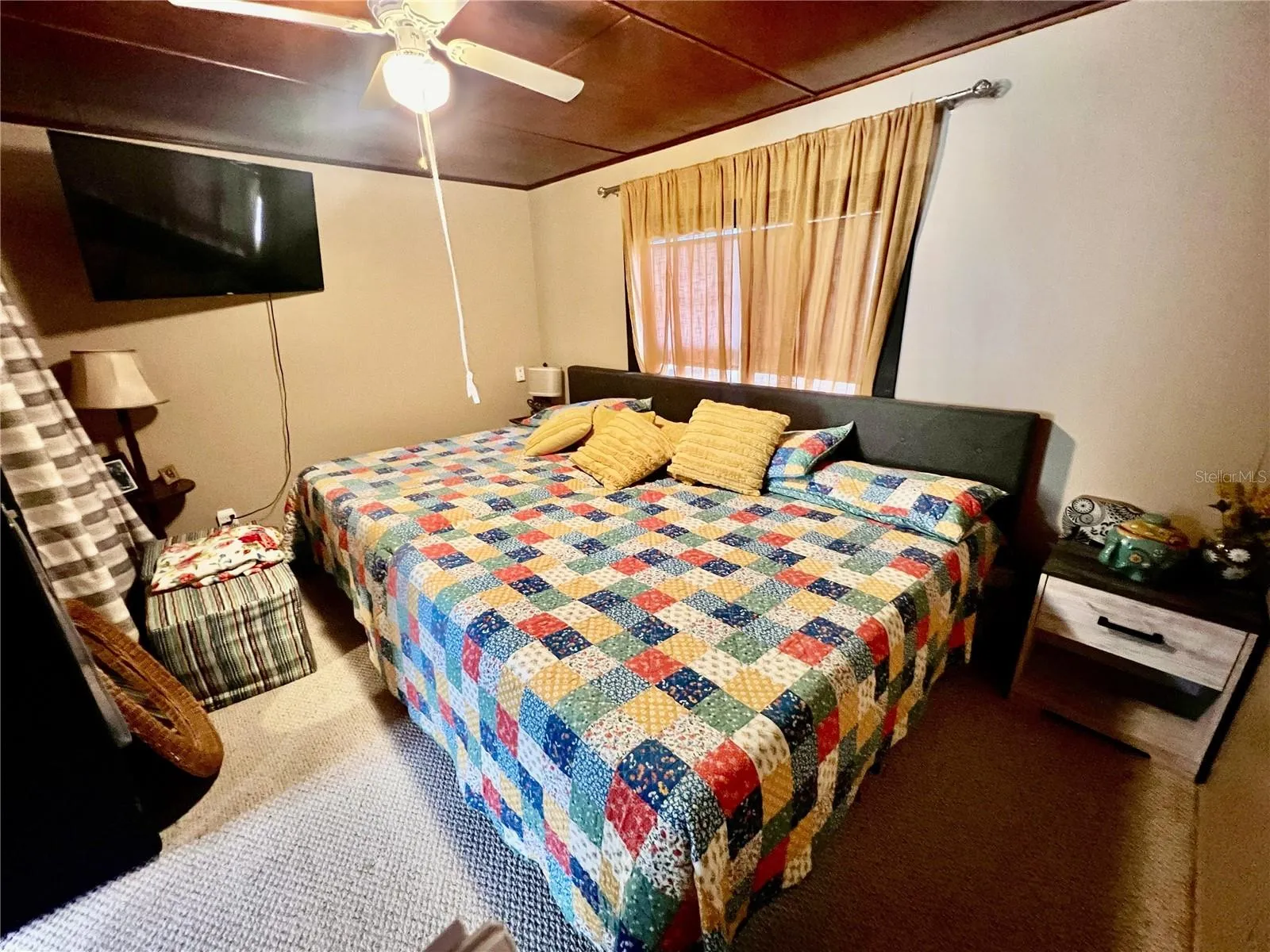 2 full size beds joined together