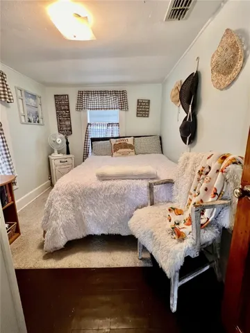 porch bedroom continued