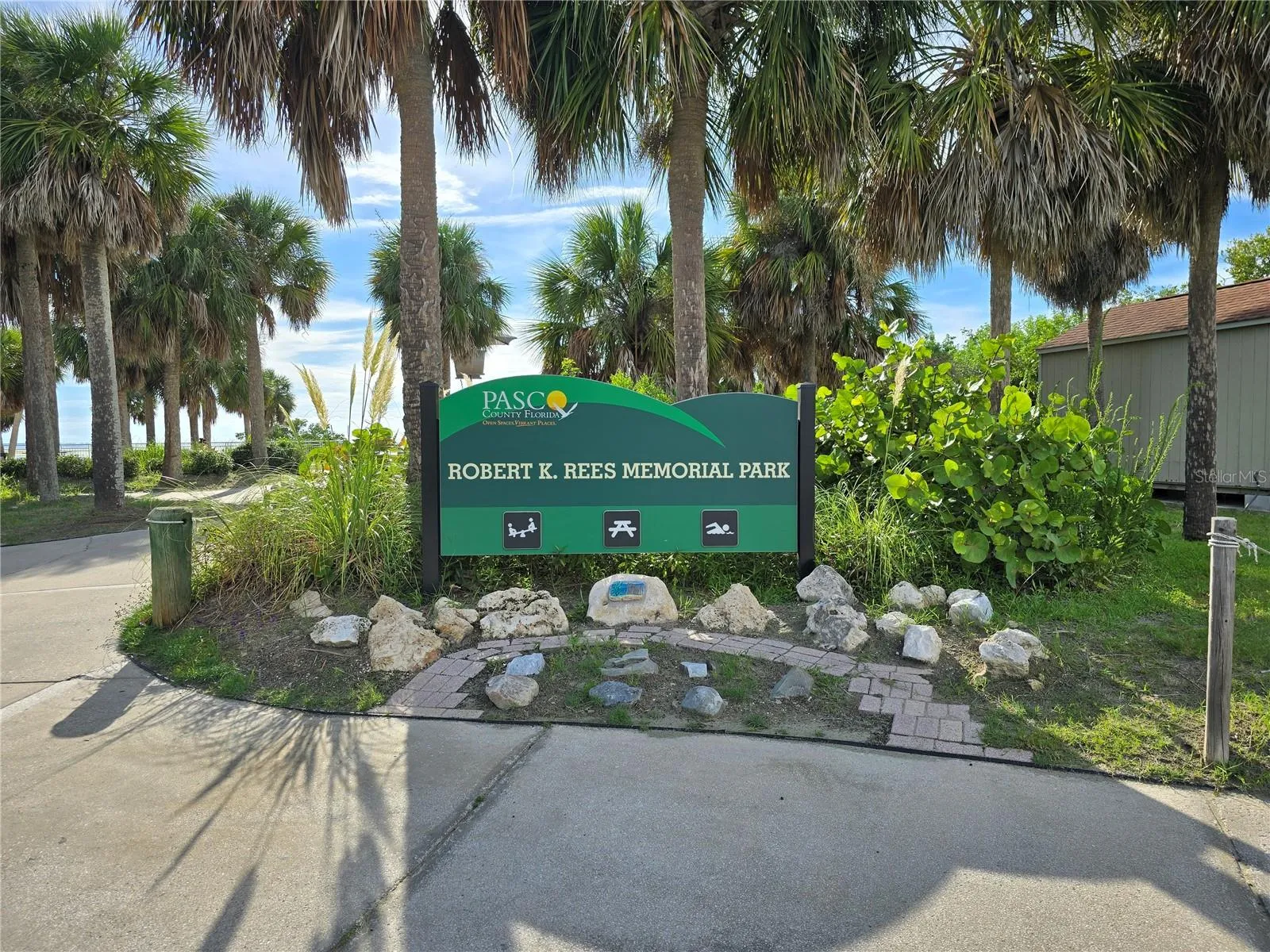 BEAUTIFUL GULF FRONT BEACH PARK!