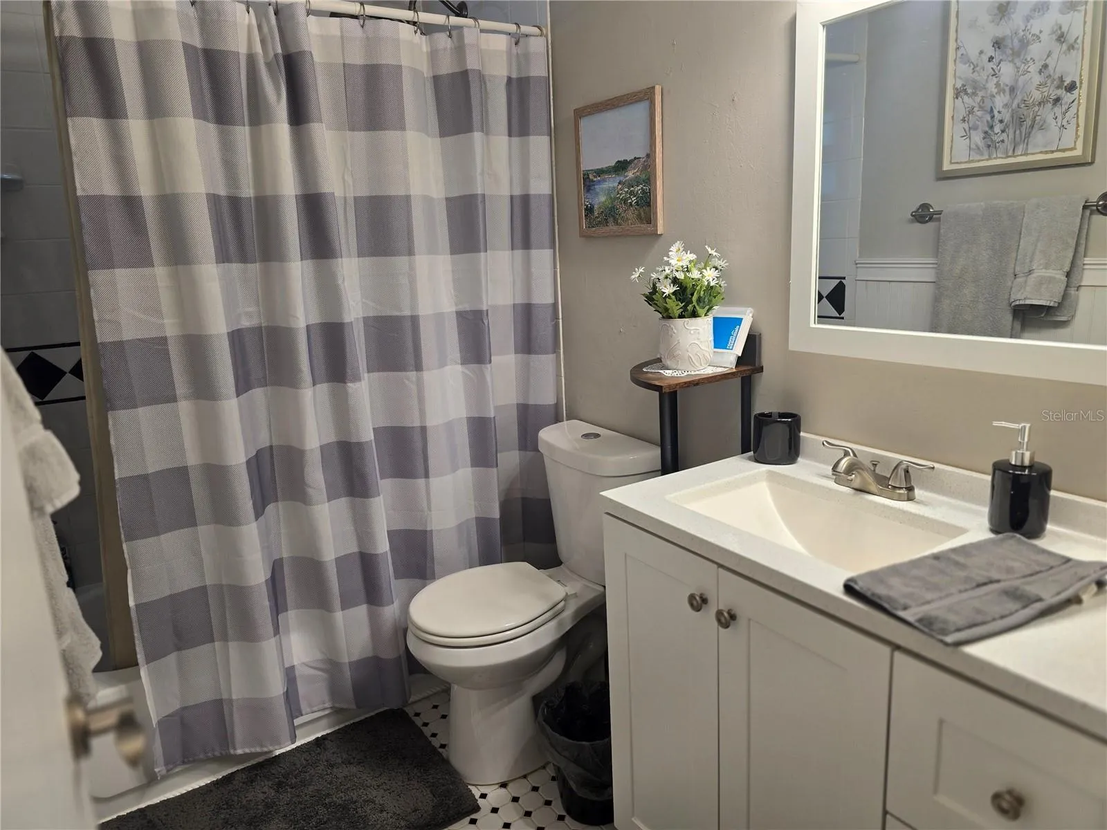 BATHROOM COMPLETE WITH TUB AND SHOWER