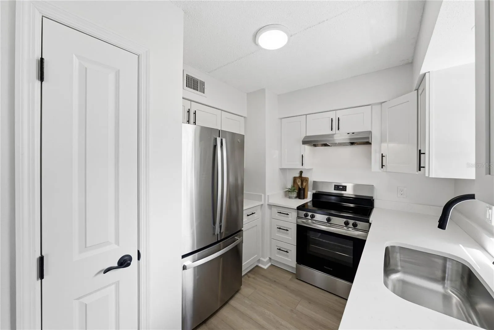 Kitchen-3