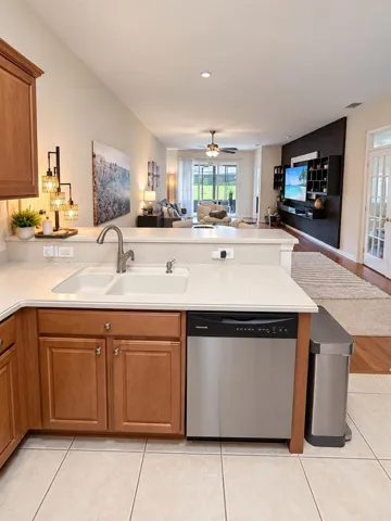 Kitchen 1