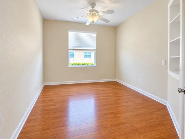 Flex Room (virtually emptied space)