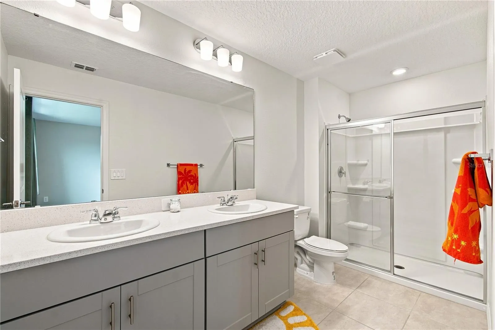 ENSUITE BATH