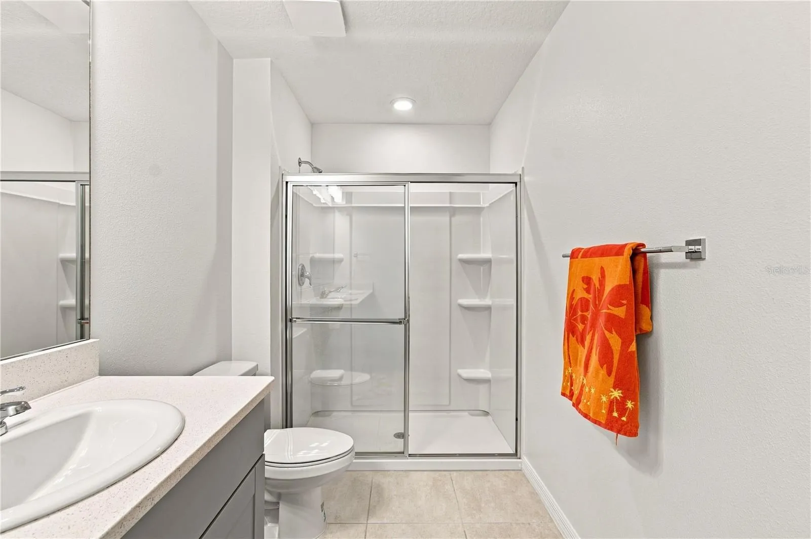 WALK-IN SHOWER