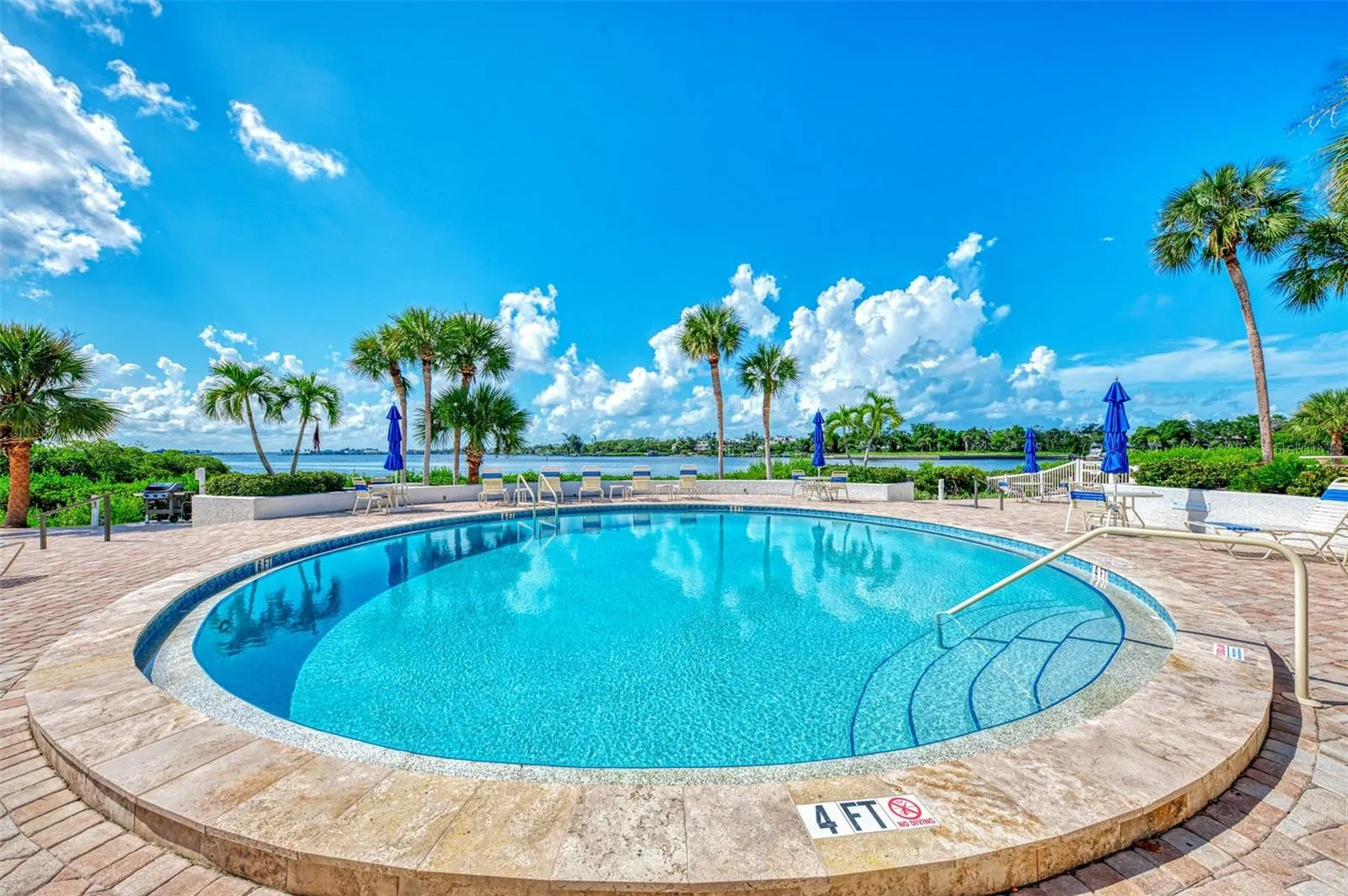 POOL ON THE INTERCOASTAL