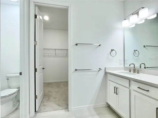 Main Bedroom bathroom