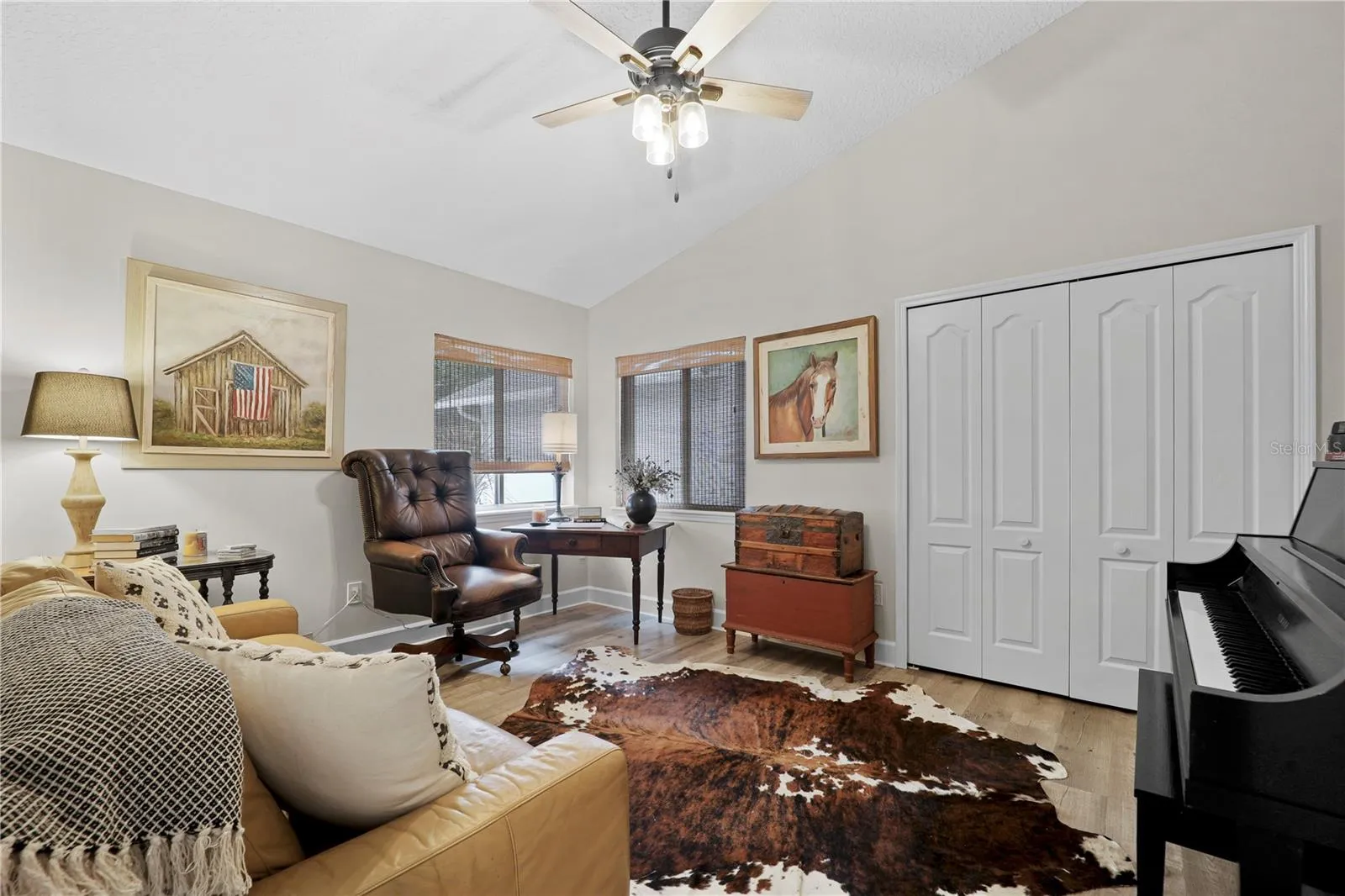 Bedroom 3 or den