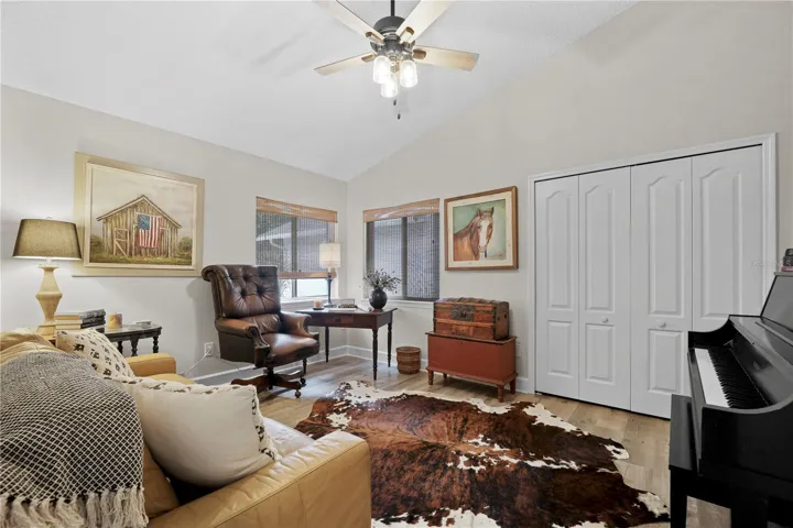 Bedroom 3 or den