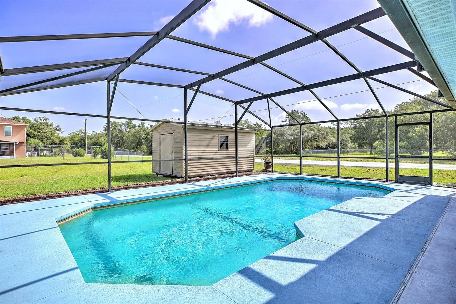Pool/Patio