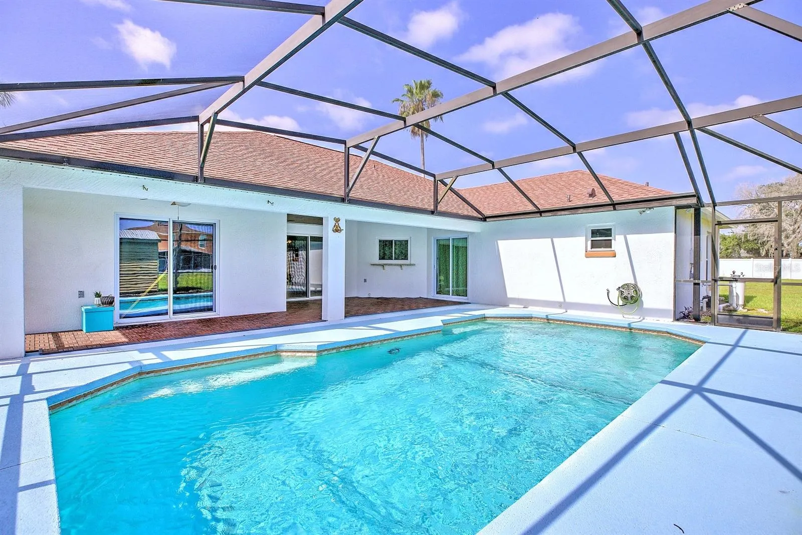 Pool/Patio