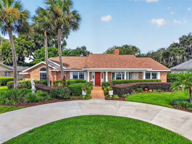 Chain of Lakes frontage house on a .70 acre lot.