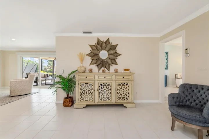 Large Open Foyer
