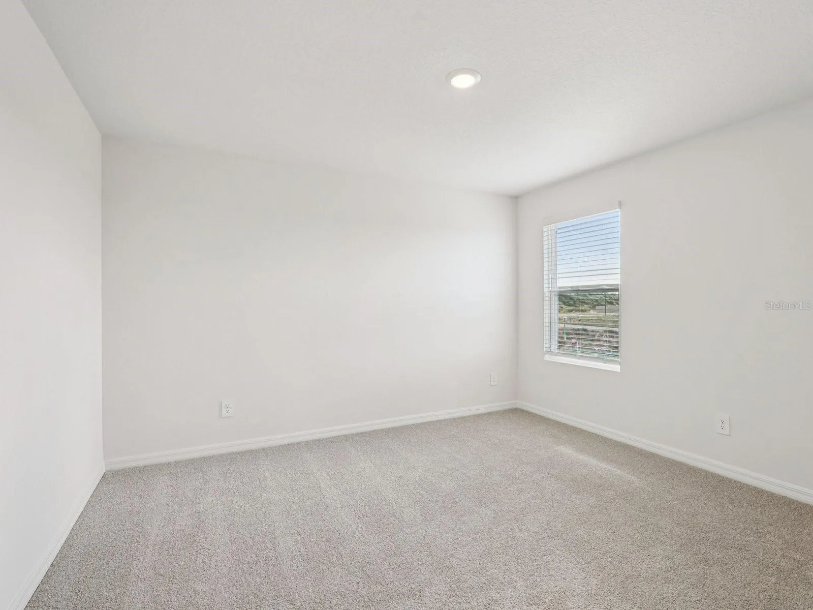 Photo is not of the actual home, but is an inspirational photo of builder’s model home and may depict options, furnishings, and/or decorator features that are not included