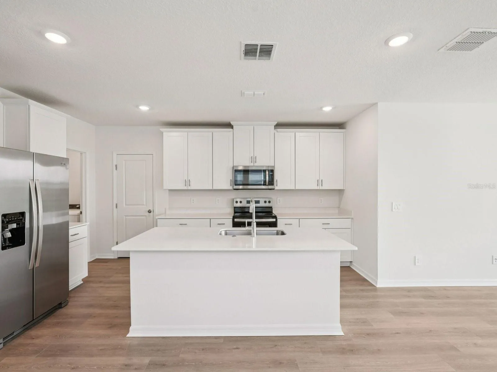 Photo is not of the actual home, but is an inspirational photo of builder’s model home and may depict options, furnishings, and/or decorator features that are not included