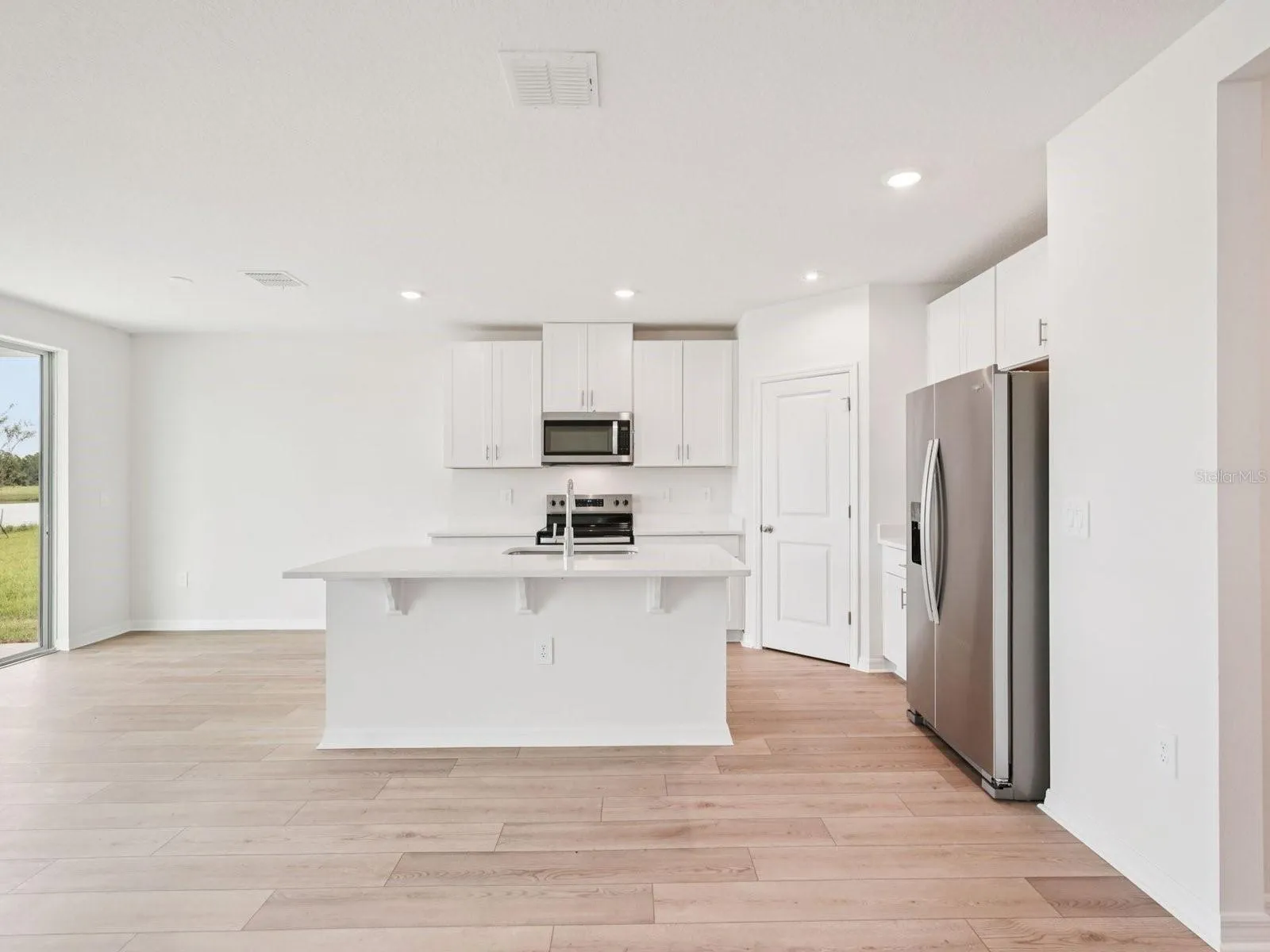 Photo is not of the actual home, but is an inspirational photo of builder’s model home and may depict options, furnishings, and/or decorator features that are not included
