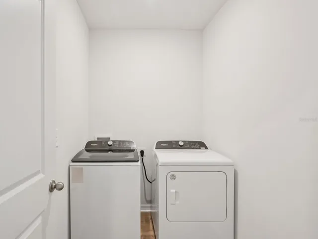 Photo is not of the actual home, but is an inspirational photo of builder’s model home and may depict options, furnishings, and/or decorator features that are not included