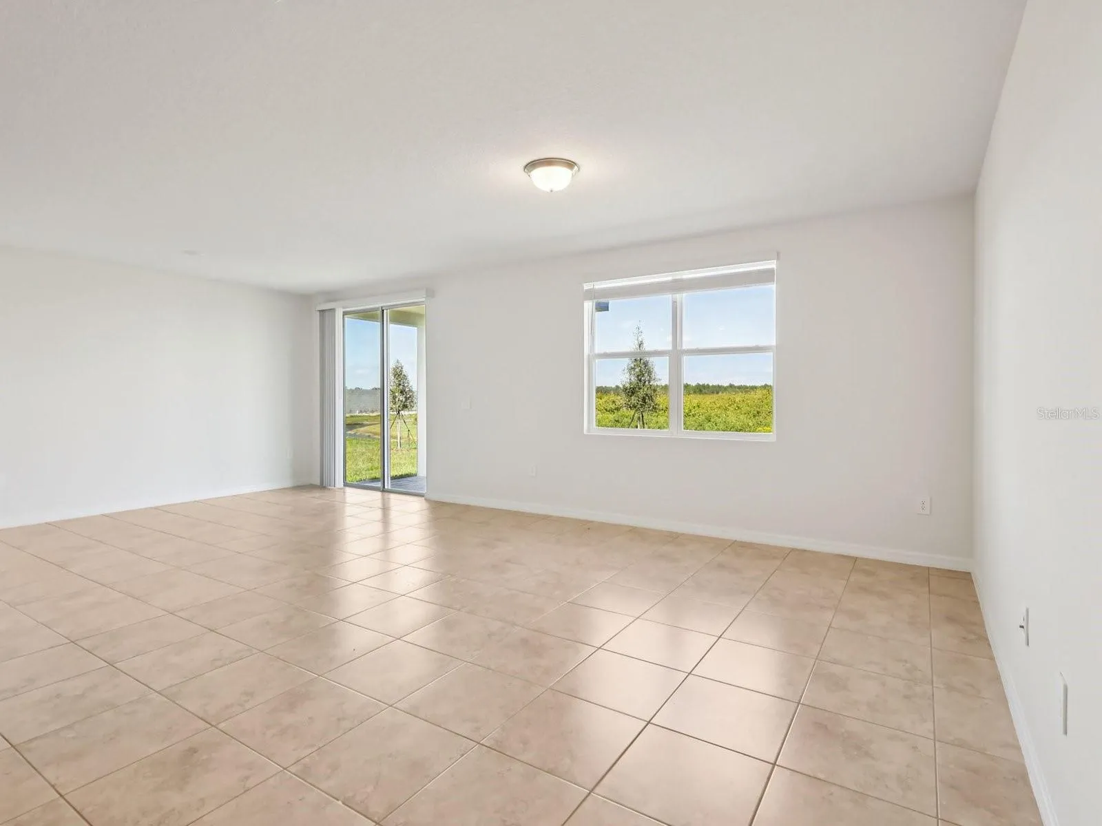 Photo is not of the actual home, but is an inspirational photo of builder’s model home and may depict options, furnishings, and/or decorator features that are not included