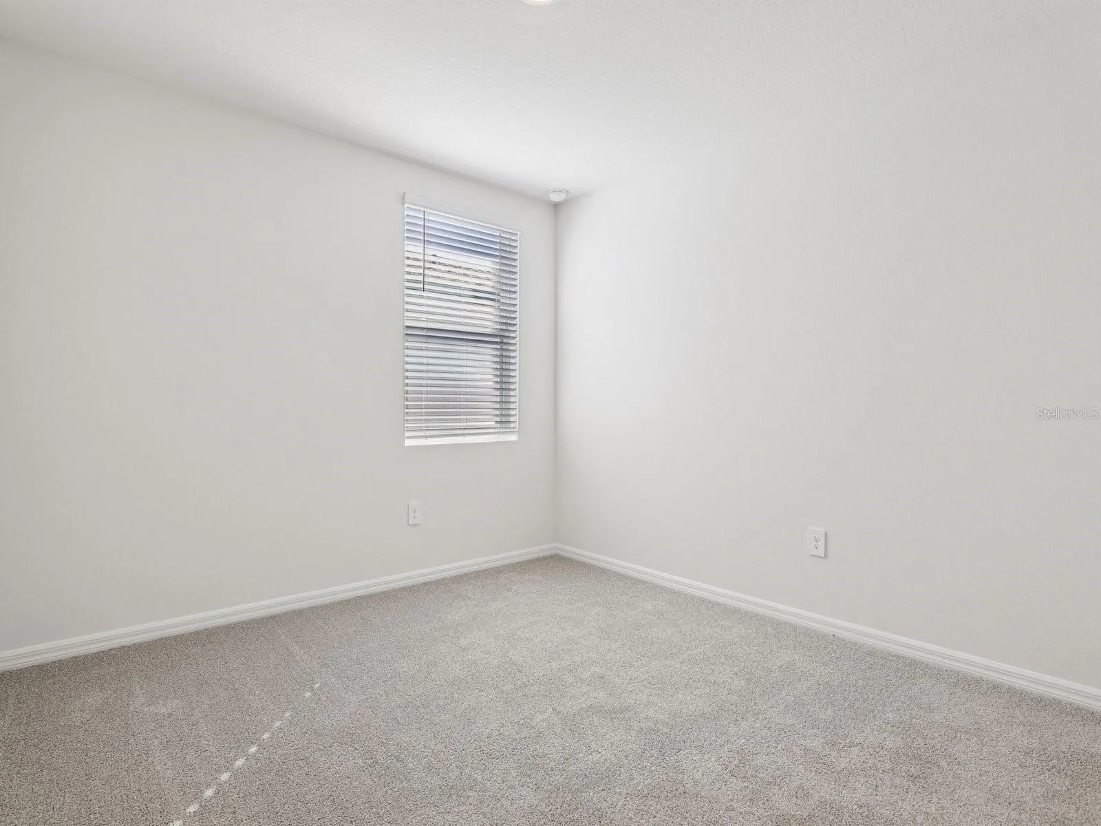 Photo is not of the actual home, but is an inspirational photo of builder’s model home and may depict options, furnishings, and/or decorator features that are not included