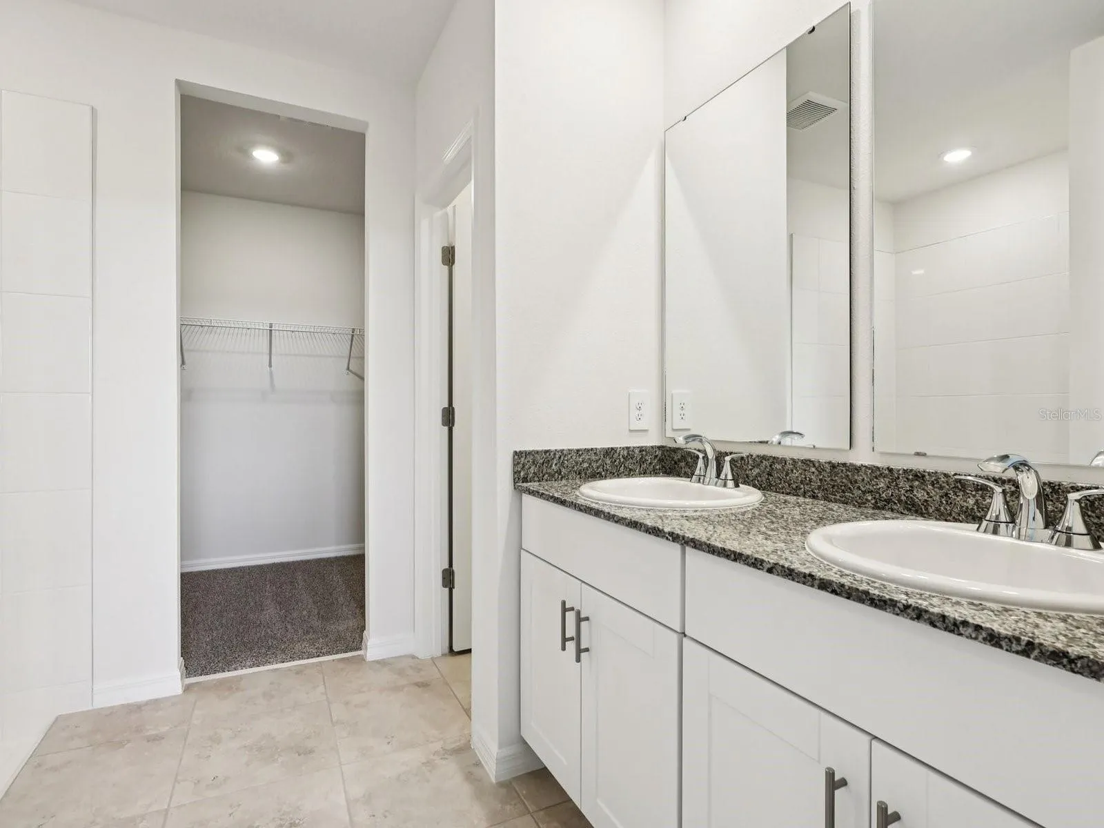 Photo is not of the actual home, but is an inspirational photo of builder’s model home and may depict options, furnishings, and/or decorator features that are not included