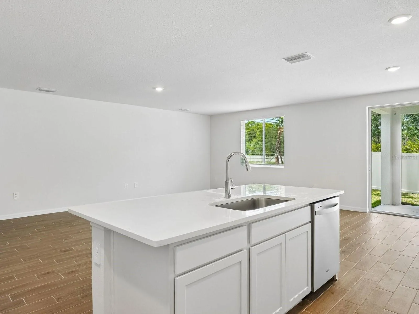 Photo is not of the actual home, but is an inspirational photo of builder’s model home and may depict options, furnishings, and/or decorator features that are not included