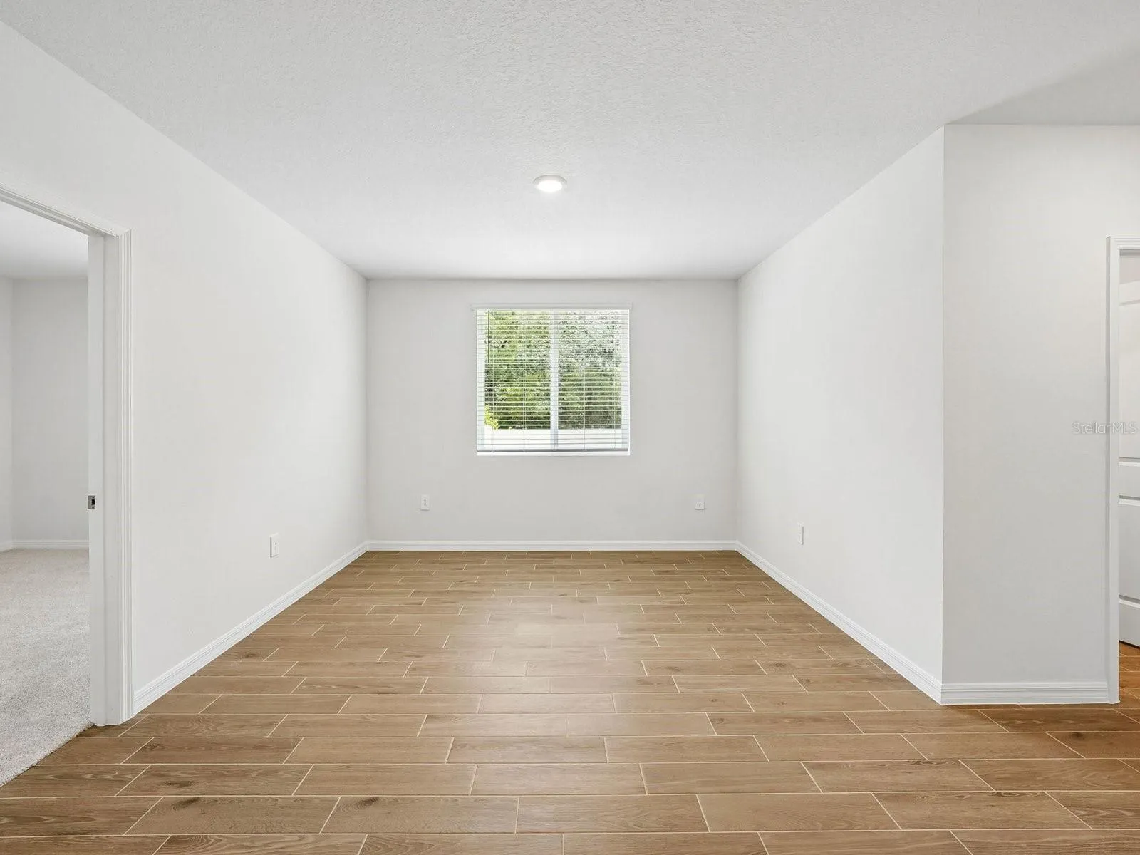 Photo is not of the actual home, but is an inspirational photo of builder’s model home and may depict options, furnishings, and/or decorator features that are not included