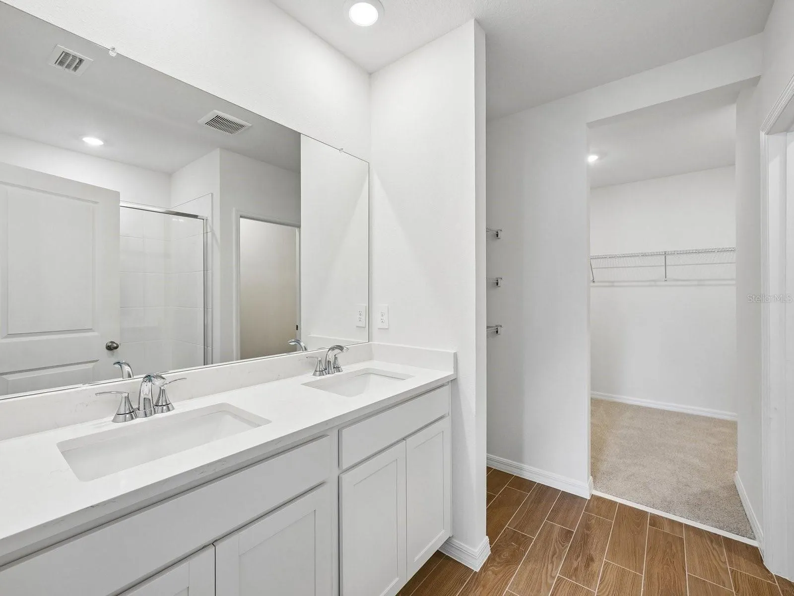 Photo is not of the actual home, but is an inspirational photo of builder’s model home and may depict options, furnishings, and/or decorator features that are not included