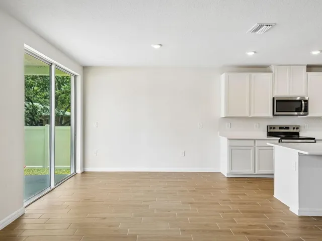 Photo is not of the actual home, but is an inspirational photo of builder’s model home and may depict options, furnishings, and/or decorator features that are not included