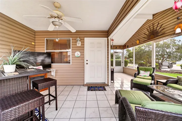 Front entrance with large  lanai