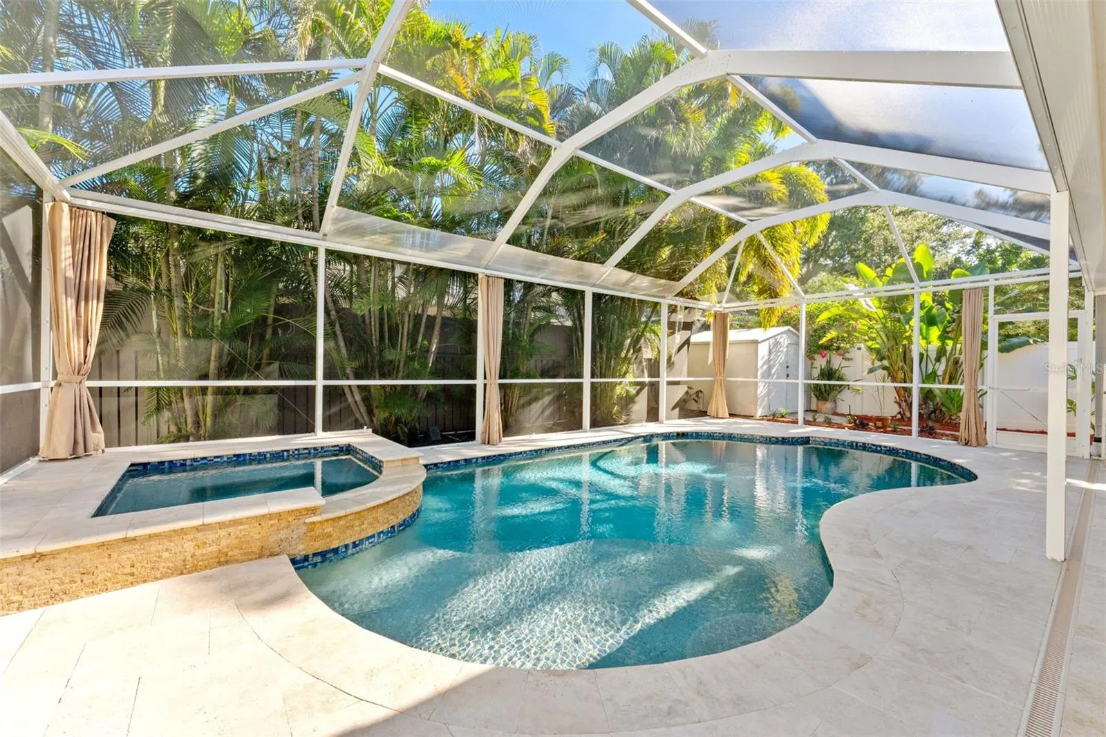 your private Florida tropical oasis