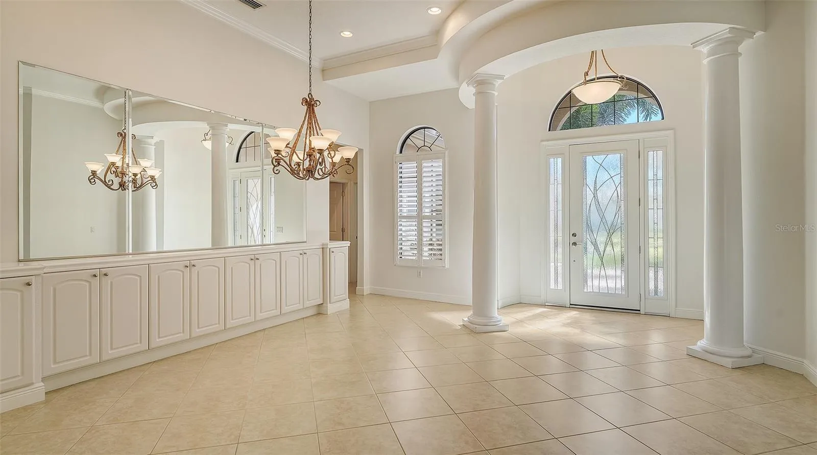 Dining room with custom built in