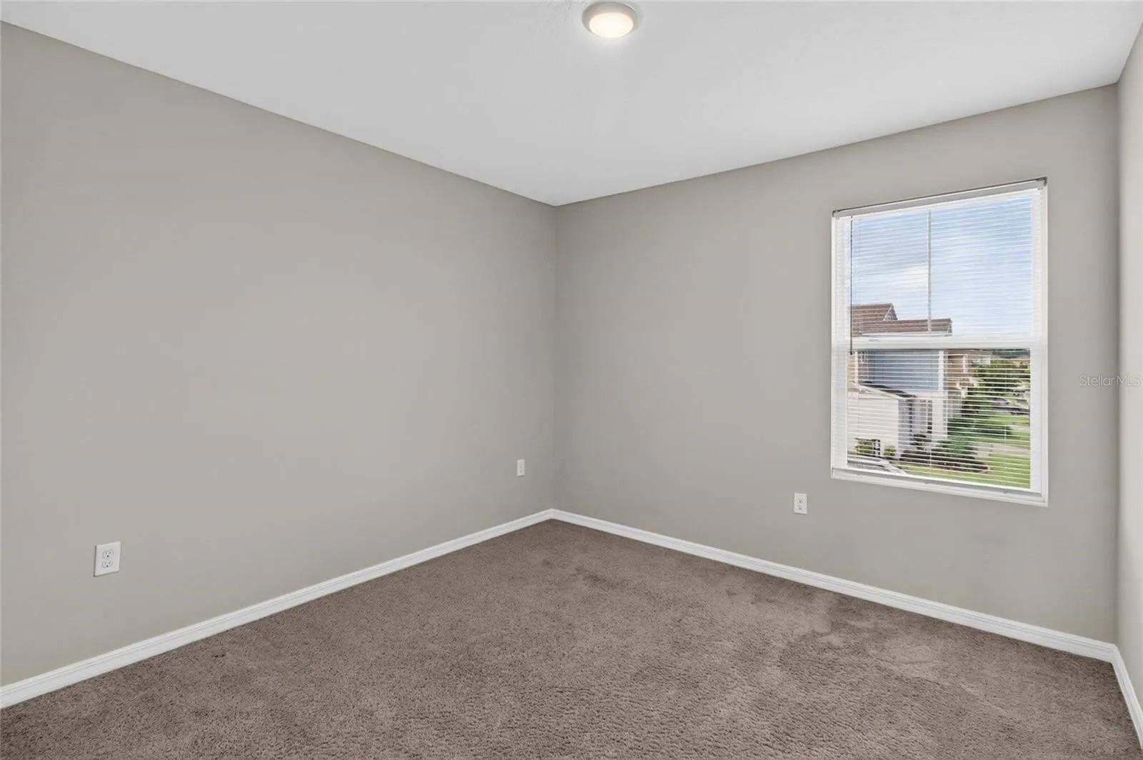 Flex/guest room