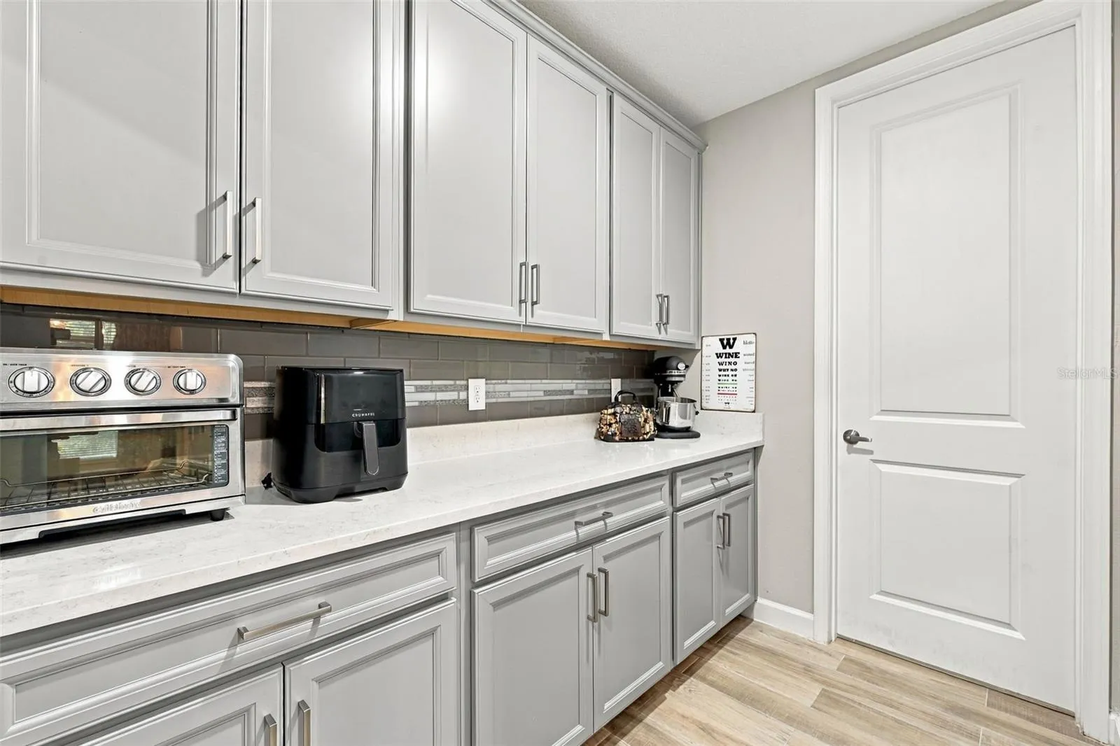 Butler's Pantry
