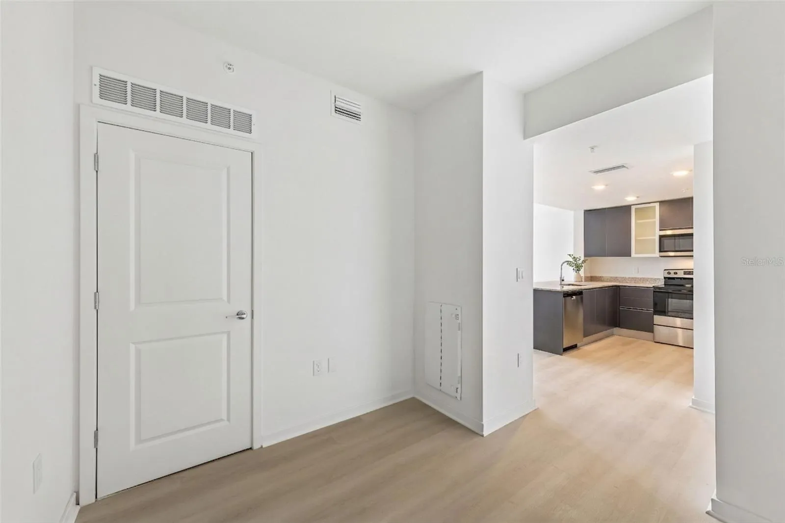 Additional office/den space