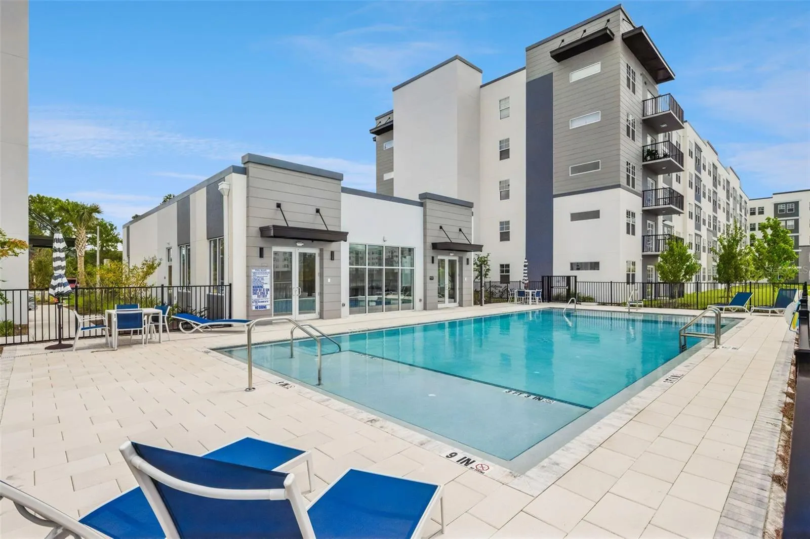 Community pool