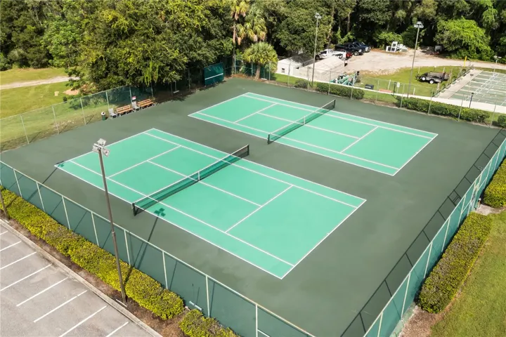 Tennis &amp; Pickleball Courts