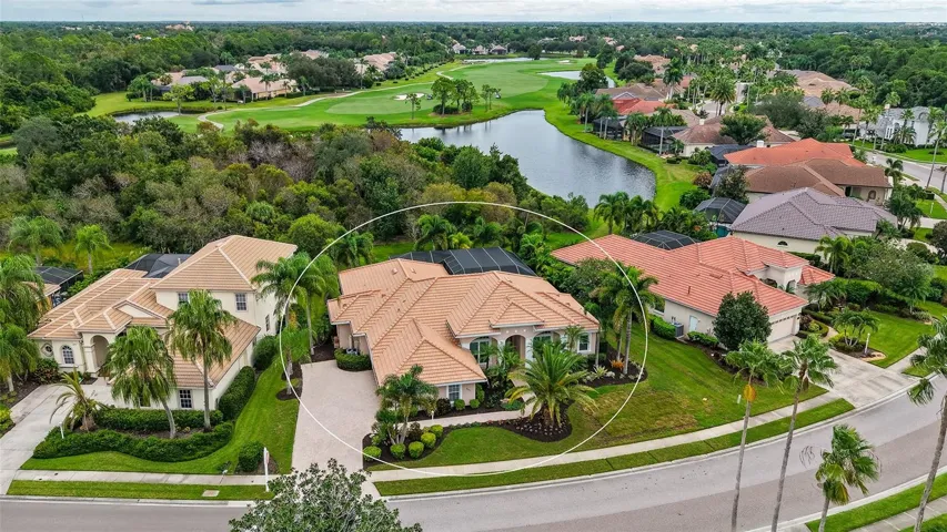 Located in Lakewood Ranch CC West