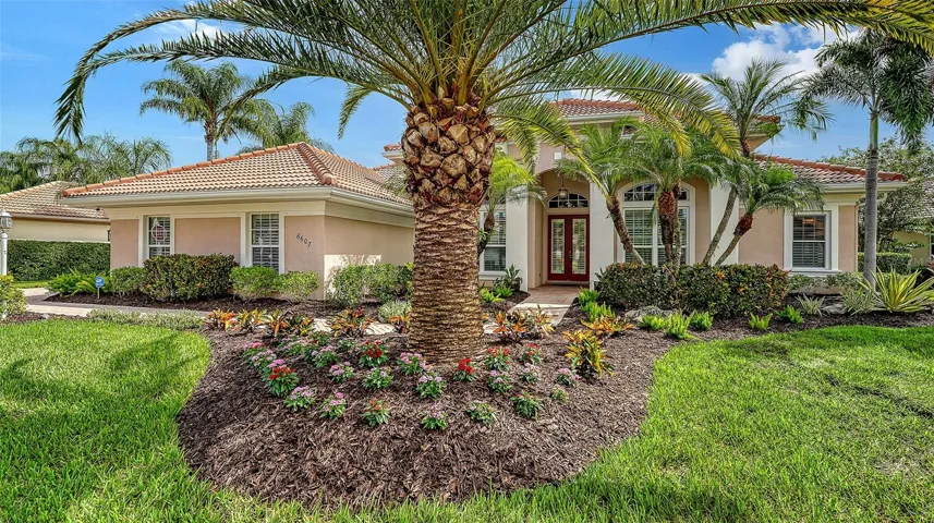 Newly refreshed landscaping and mulch