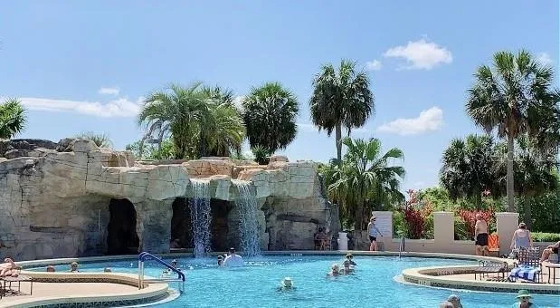 Orange Blossom Hills Country Club Pool