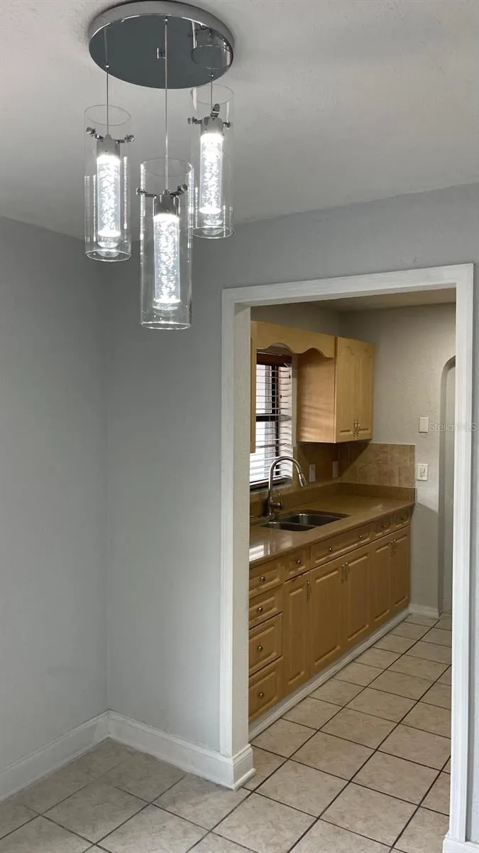 KITCHEN ENTRY