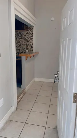 In-Law Efficiency hallway