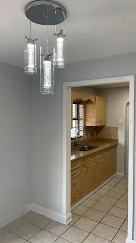 KITCHEN ENTRY